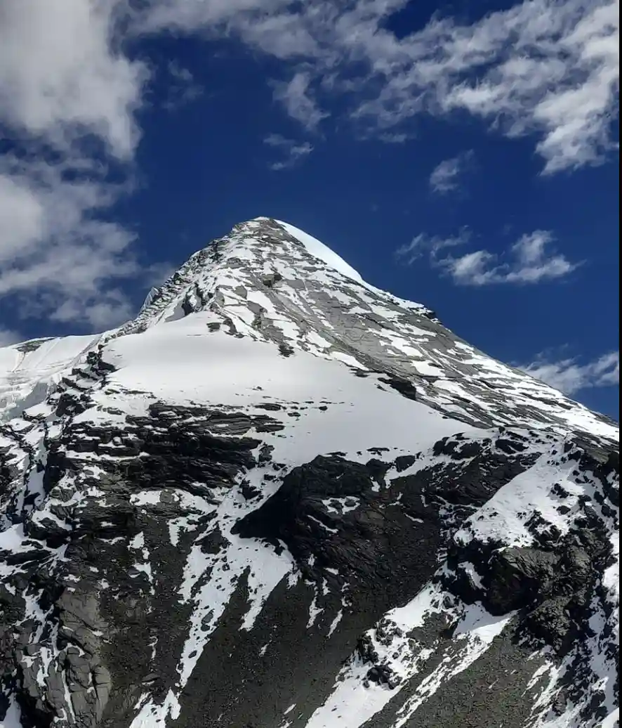 Pisang Peak Climbing